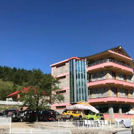 Lura Hotel Fushe-Lure Exteriér fotografie