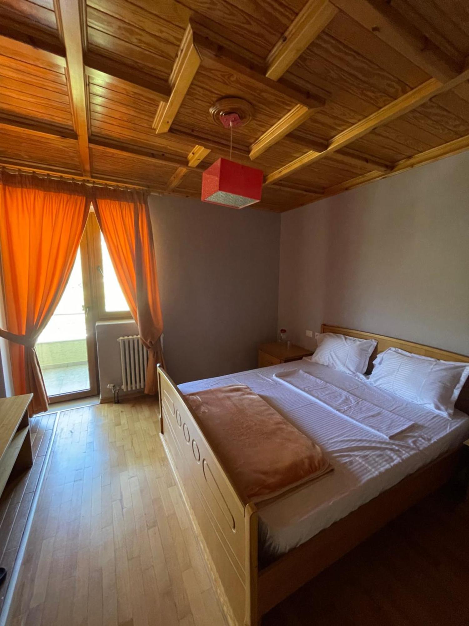 Lura Hotel Fushe-Lure Exteriér fotografie