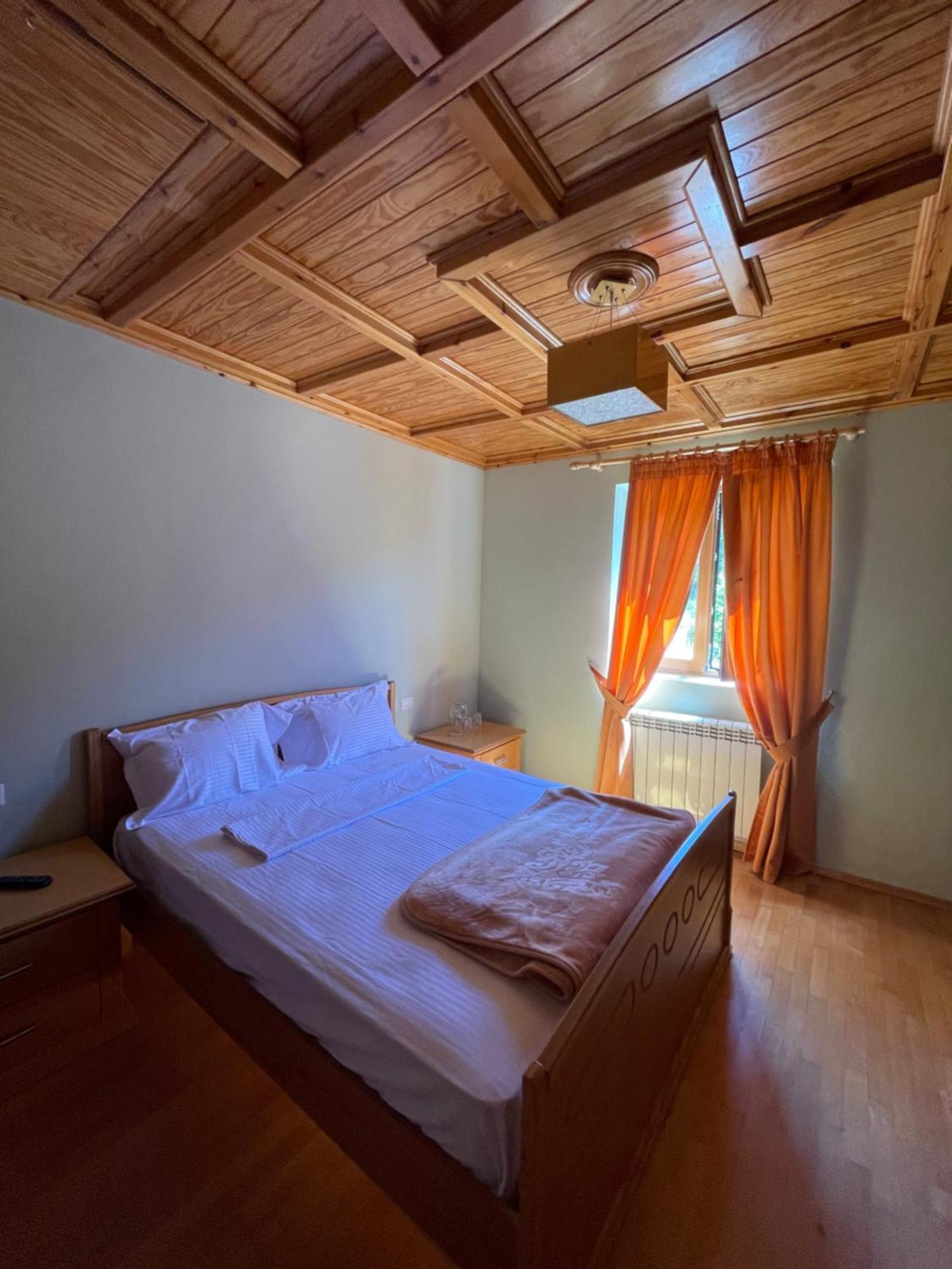 Lura Hotel Fushe-Lure Exteriér fotografie