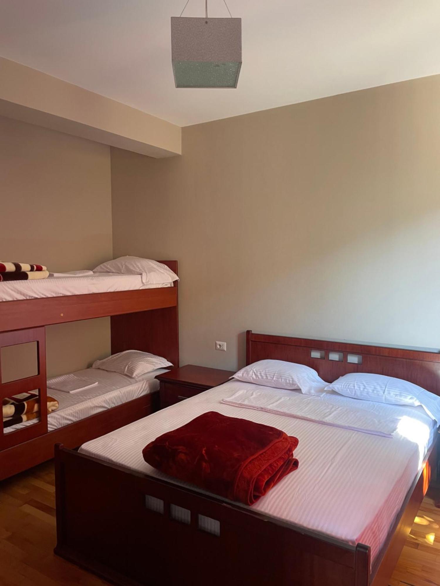 Lura Hotel Fushe-Lure Exteriér fotografie