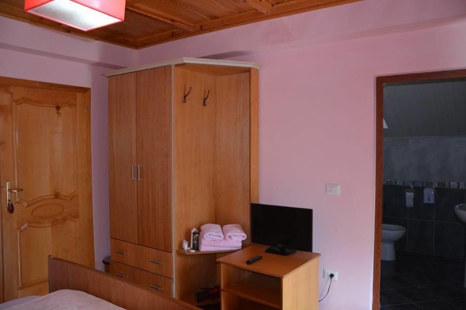 Lura Hotel Fushe-Lure Exteriér fotografie