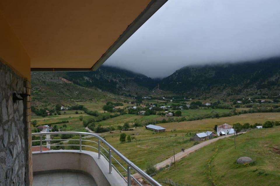 Lura Hotel Fushe-Lure Exteriér fotografie